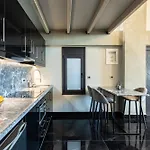 Ventiri Lofts - Kalamata Luxury Penthouses Faraí