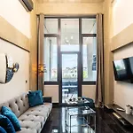 Ventiri Lofts - Kalamata Luxury Penthouses Daire Faraí