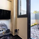 Ventiri Lofts - Kalamata Luxury Penthouses Daire Faraí