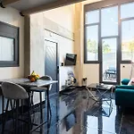Ventiri Lofts - Kalamata Luxury Penthouses Daire Faraí