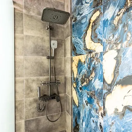 Ventiri Lofts - Kalamata Luxury Penthouses Lägenhet *