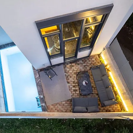 Lägenhet Ventiri Lofts - Kalamata Luxury Penthouses Faraí