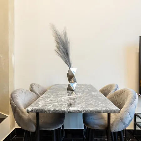 Ventiri Lofts - Kalamata Luxury Penthouses Faraí