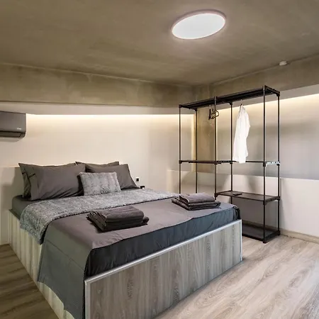 Apartment Ventiri Lofts - Kalamata Luxury Penthouses Farai