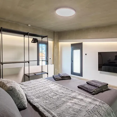 Ventiri Lofts - Kalamata Luxury Penthouses Farai