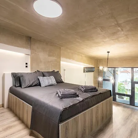 Ventiri Lofts - Kalamata Luxury Penthouses Lägenhet