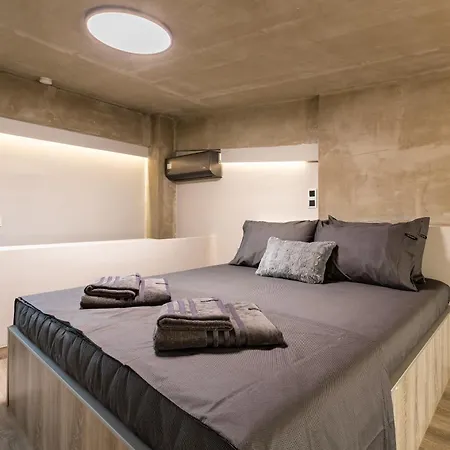 Ventiri Lofts - Kalamata Luxury Penthouses Faraí