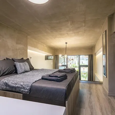 Ventiri Lofts - Kalamata Luxury Penthouses Lägenhet *