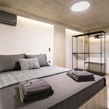 Lägenhet Ventiri Lofts - Kalamata Luxury Penthouses Faraí