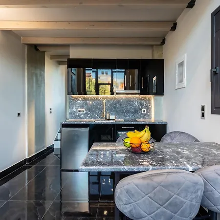 Ventiri Lofts - Kalamata Luxury Penthouses Faraí