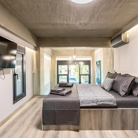 Ventiri Lofts - Kalamata Luxury Penthouses Lägenhet Faraí