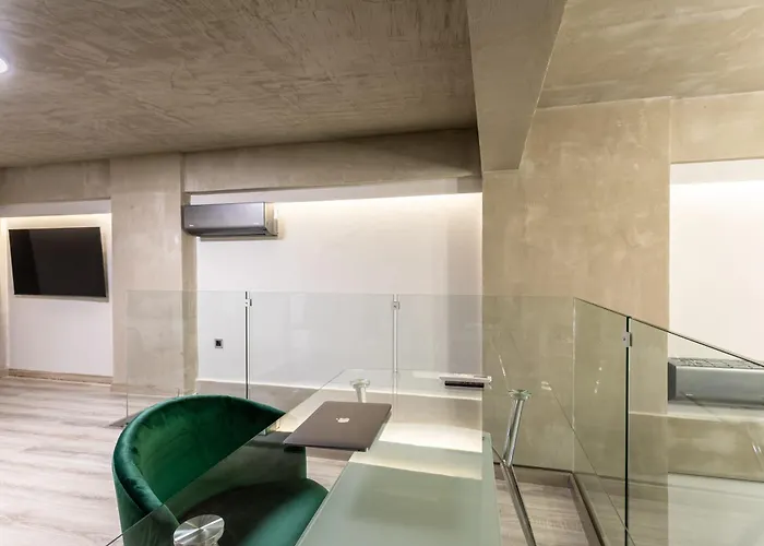 Apartament Ventiri Lofts - Kalamata Luxury Penthouses Faraí