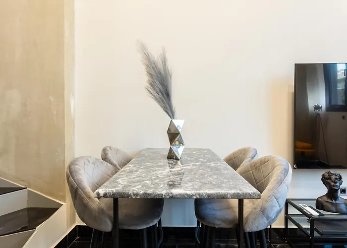 Ventiri Lofts - Kalamata Luxury Penthouses Faraí