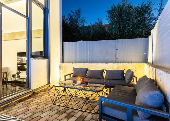 Ventiri Lofts - Kalamata Luxury Penthouses Apartament *